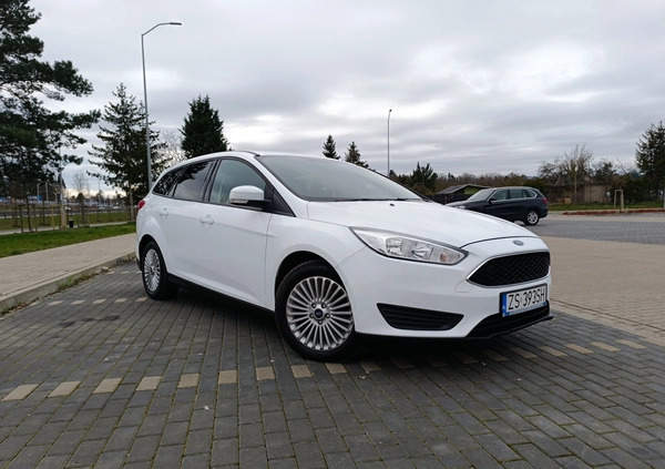 Ford Focus cena 28500 przebieg: 270000, rok produkcji 2018 z Szczecin małe 56